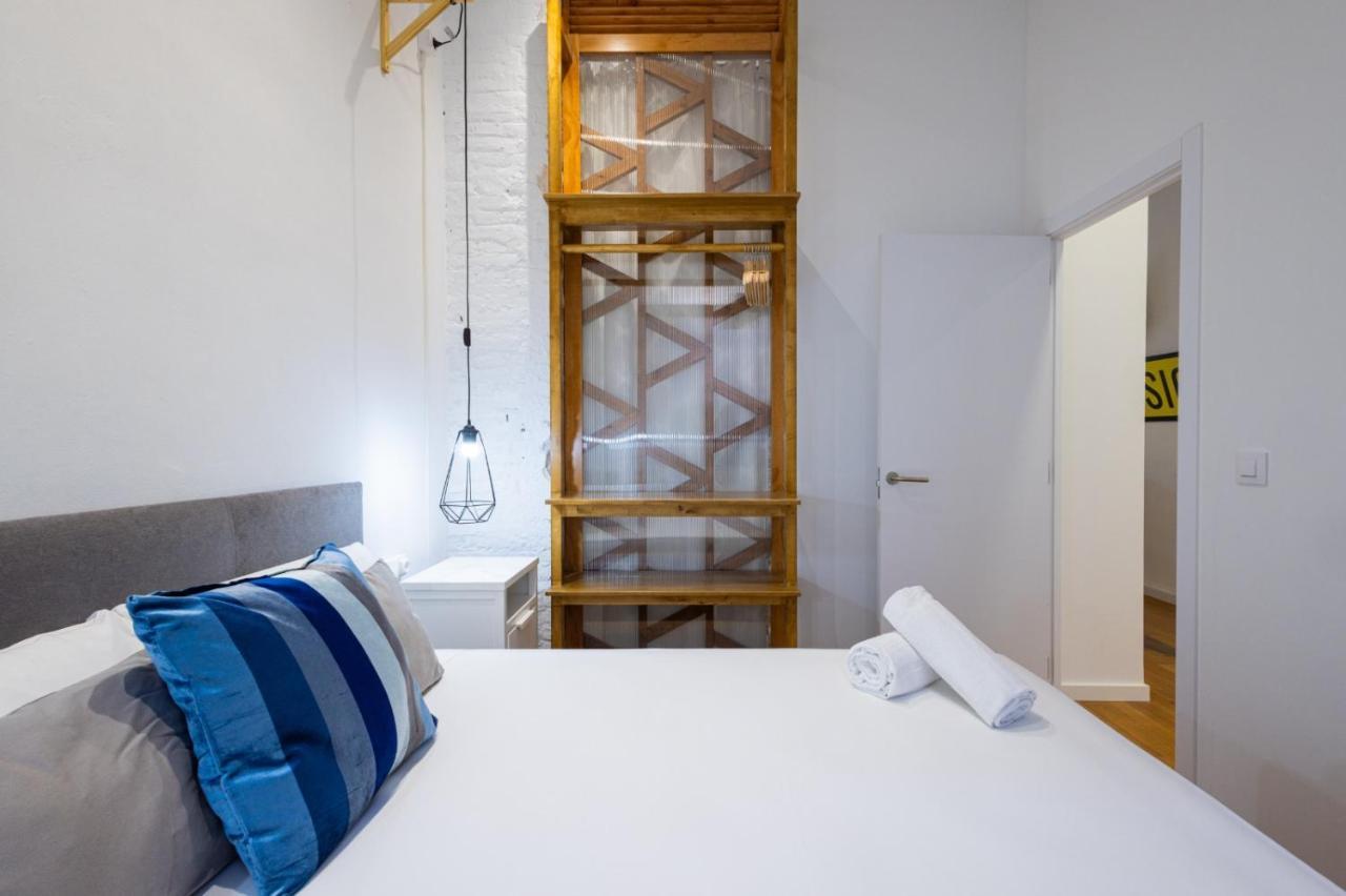 Florit Flats - The Vella Apartment Valencia Luaran gambar