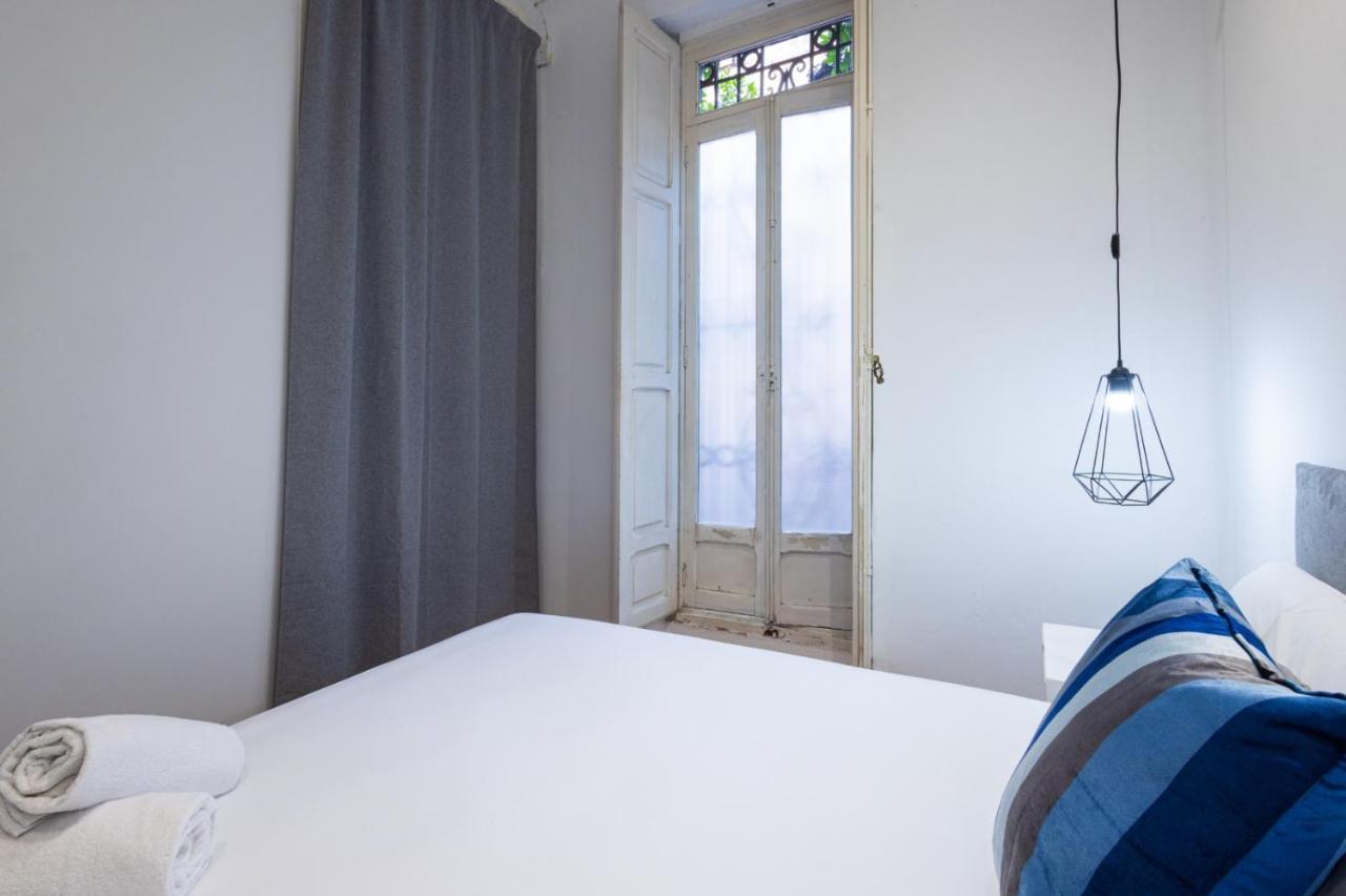 Florit Flats - The Vella Apartment Valencia Luaran gambar