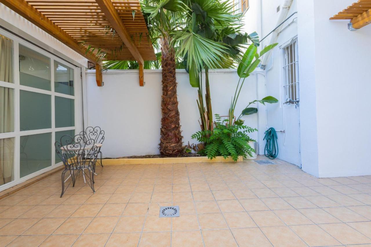 Florit Flats - The Vella Apartment Valencia Luaran gambar