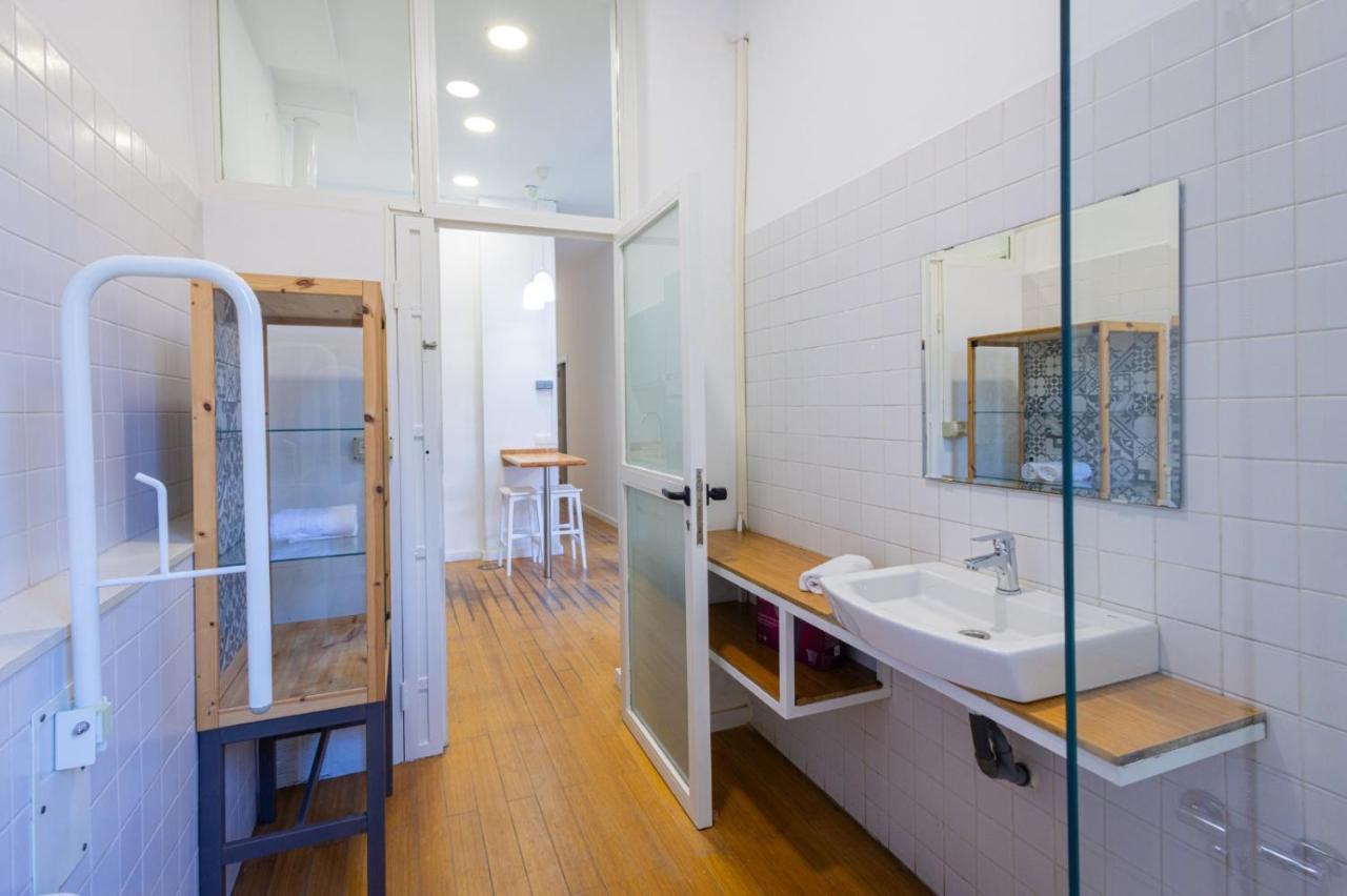 Florit Flats - The Vella Apartment Valencia Luaran gambar