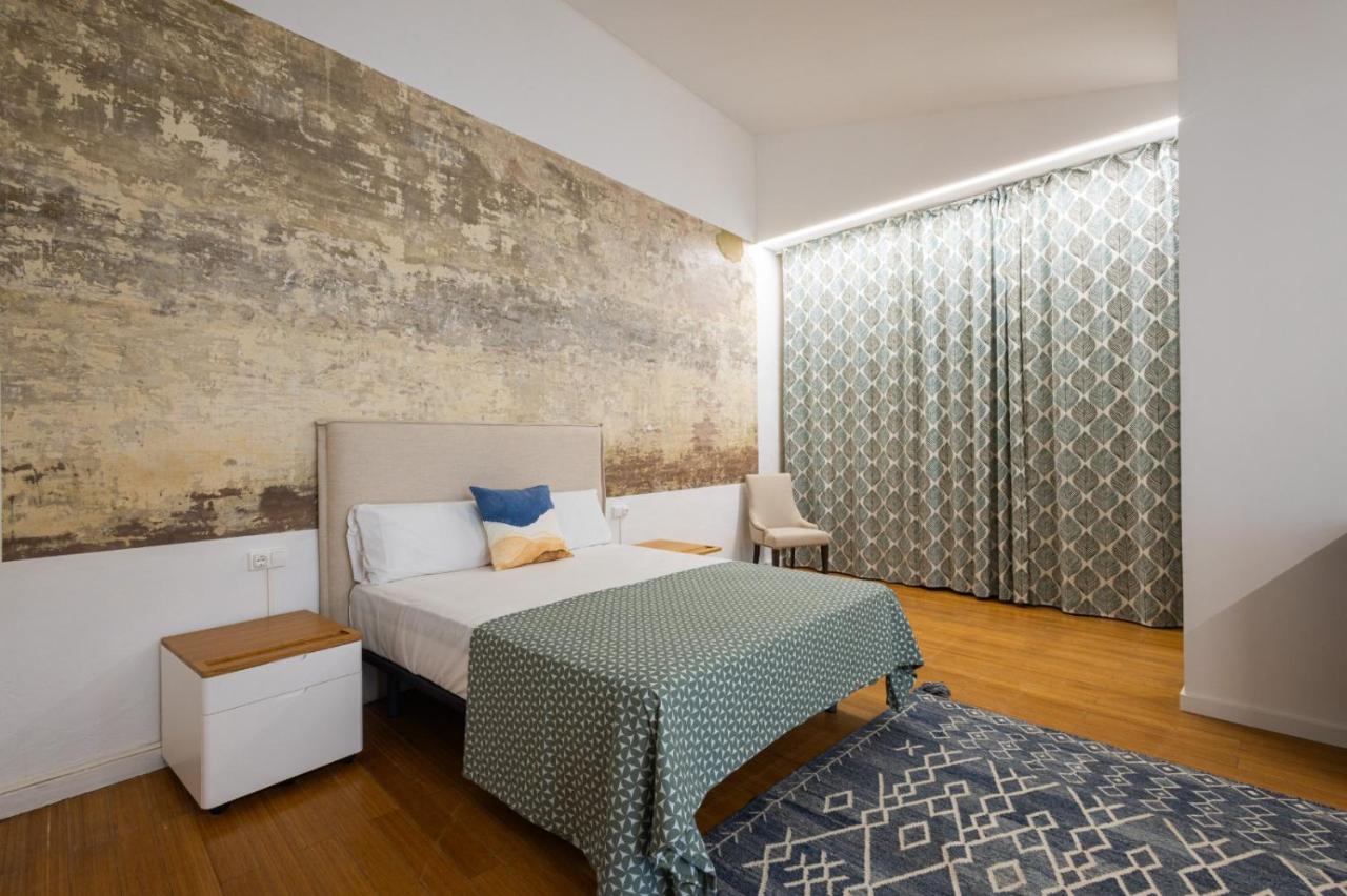 Florit Flats - The Vella Apartment Valencia Luaran gambar