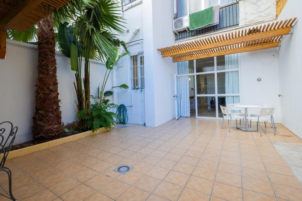 Florit Flats - The Vella Apartment Valencia Luaran gambar