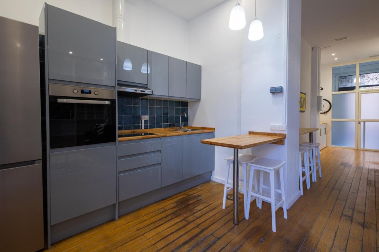 Florit Flats - The Vella Apartment Valencia Luaran gambar