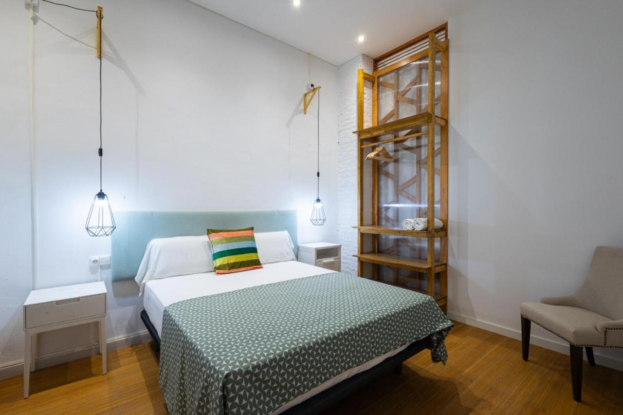 Florit Flats - The Vella Apartment Valencia Luaran gambar