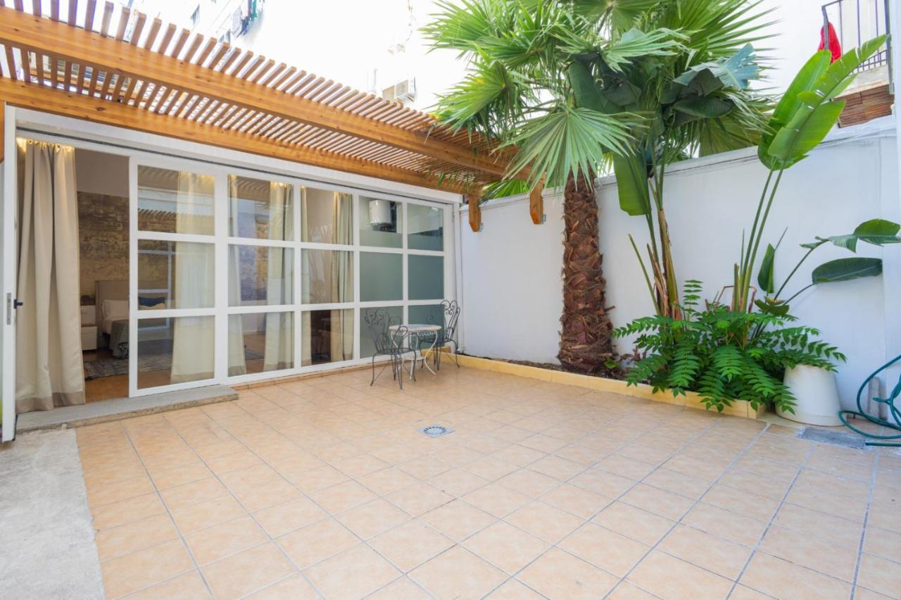 Florit Flats - The Vella Apartment Valencia Luaran gambar